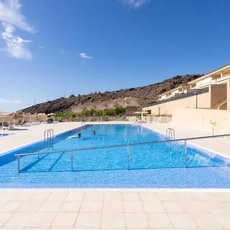 The Retreat House - Private Pool Appartement *