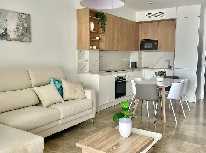 The Retreat House - Private Pool