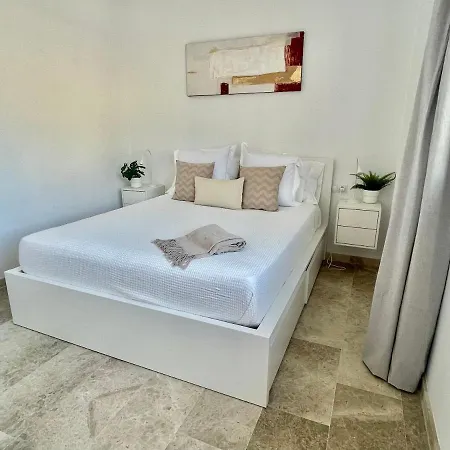 The Retreat House - Private Pool *