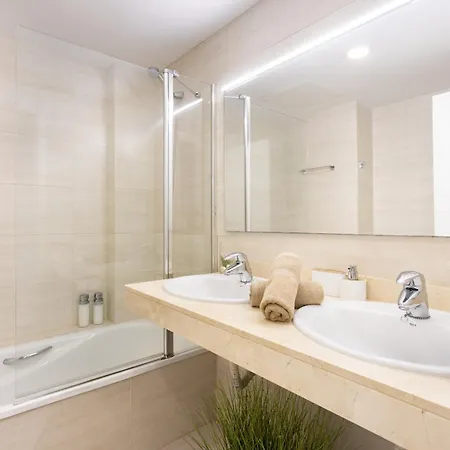 The Retreat House - Private Pool