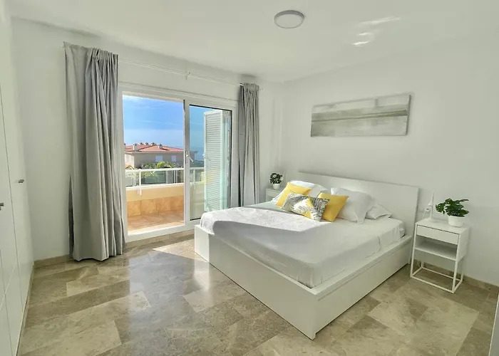 The Retreat House - Private Pool プエルト・デ・サンティアゴ