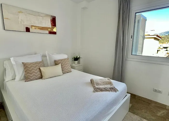 The Retreat House - Private Pool