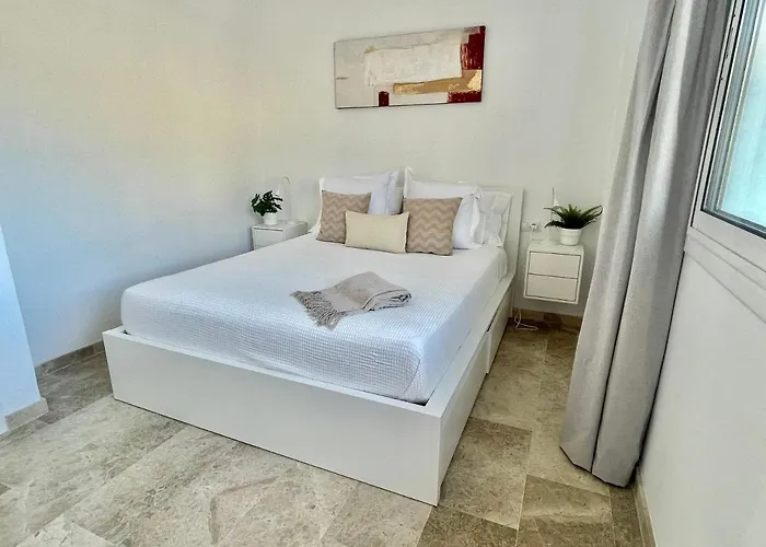 The Retreat House - Private Pool *